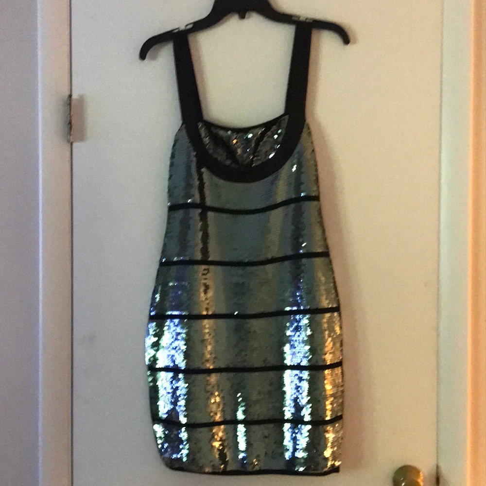 Size 6 Sequined Green/Black Dress